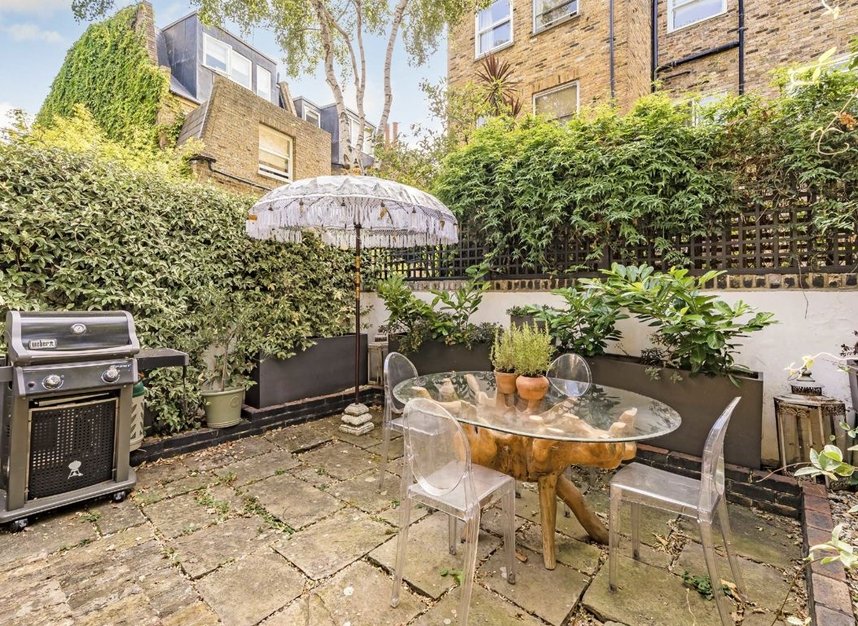 Properties for sale in Burnaby Street - SW10 0PR view6