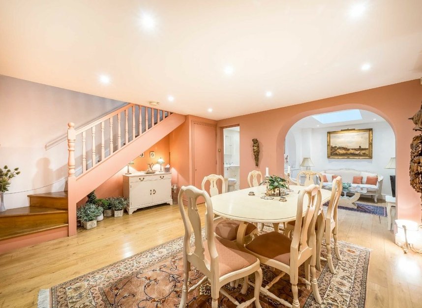 Properties for sale in Bywater Street - SW3 4XH view4