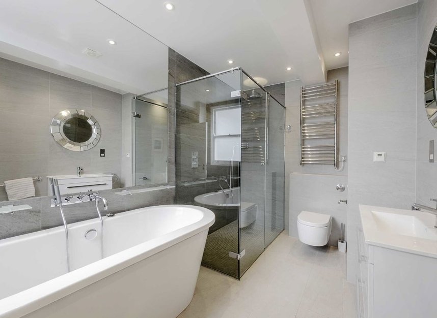 Properties for sale in Cadogan Square - SW1X 0JH view6