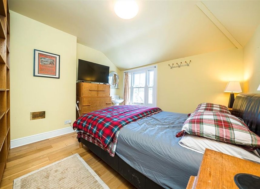 Properties for sale in Calais Street - SE5 9LP view4