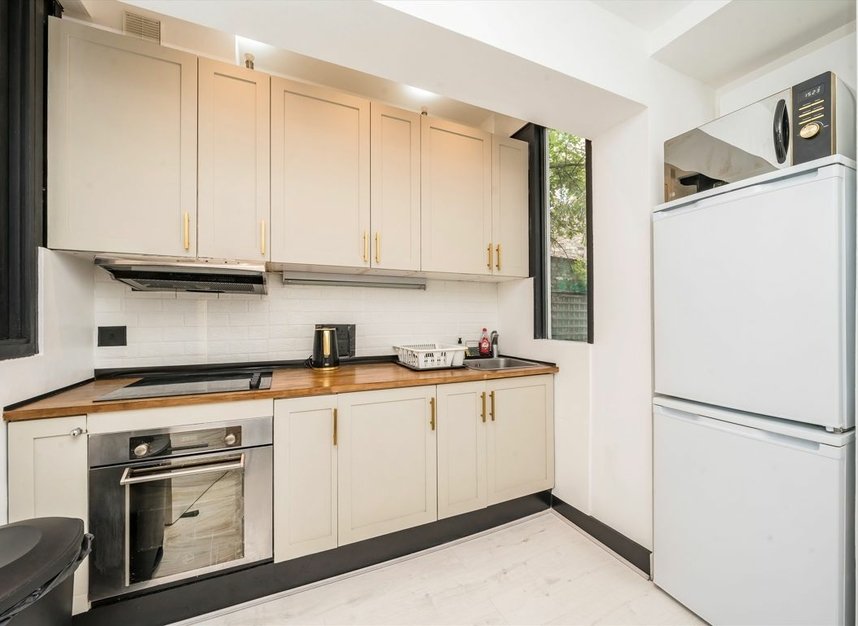 Properties sold in Caledonian Road - N7 8TD view4