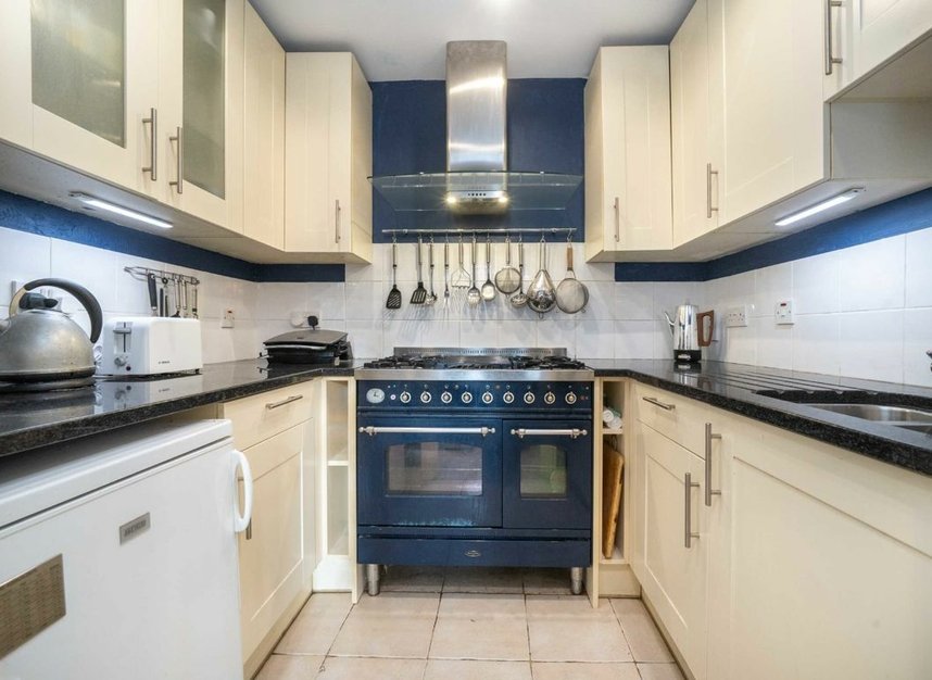 Properties for sale in Camden Terrace - NW1 9BP view8