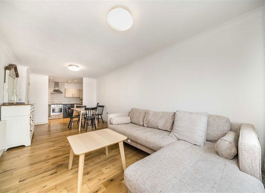 Properties for sale in Candle Street - E1 4SG view1