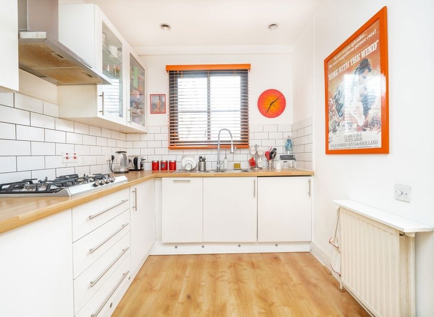 Properties for sale in Carlow Street - NW1 7BS view2