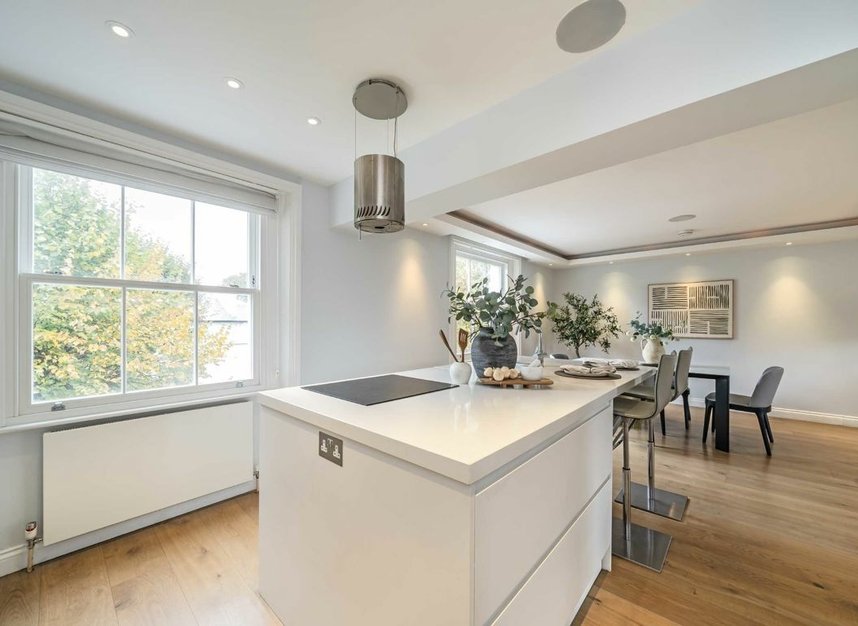 Properties for sale in Carlton Hill - NW8 0EN view2