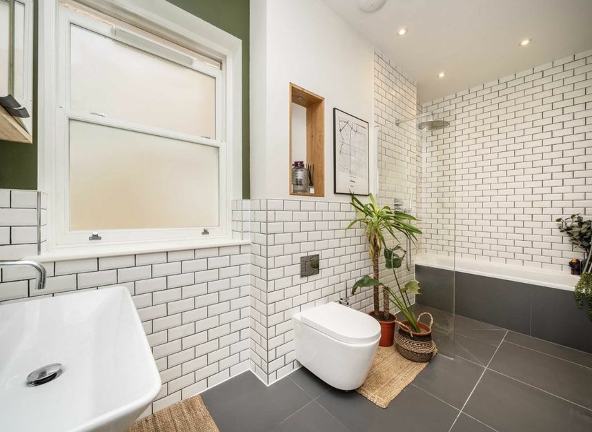 Properties sold in Carlton Road - W5 2AW view5