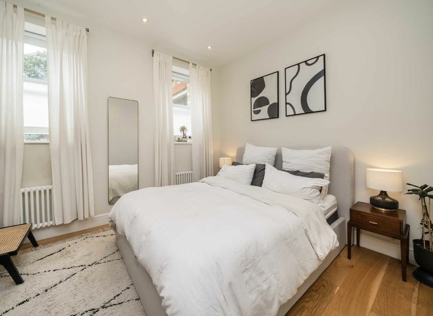 Properties sold in Carlton Road - W5 2AW view4