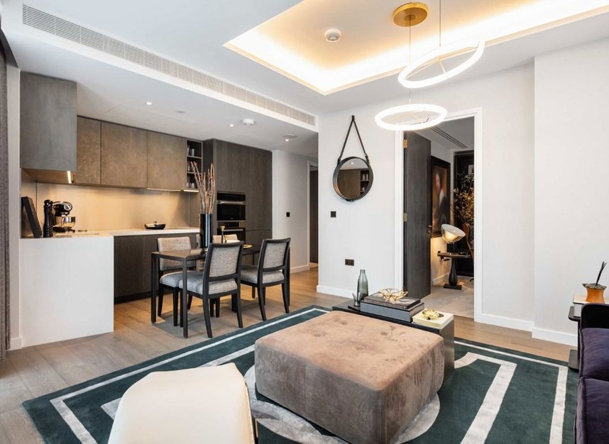 Properties for sale in Carnation Way - SW8 5GZ view4