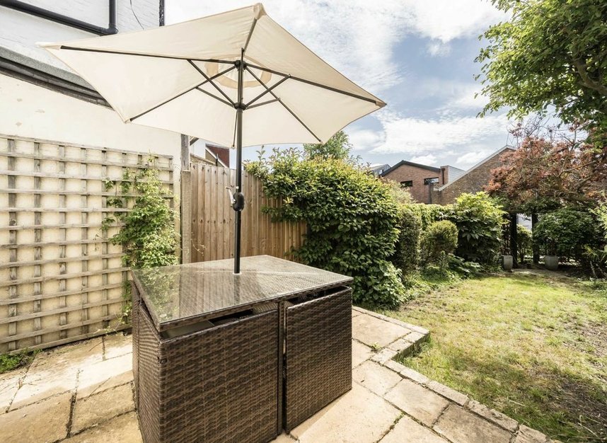 Properties sold in Caxton Road - SW19 8SJ view7