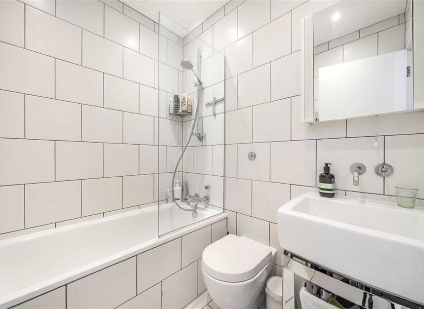 Properties for sale in Chance Street - E2 7JB view11