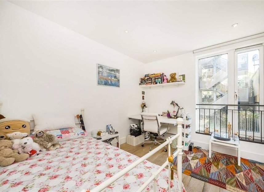 Properties for sale in Chance Street - E2 7JB view6