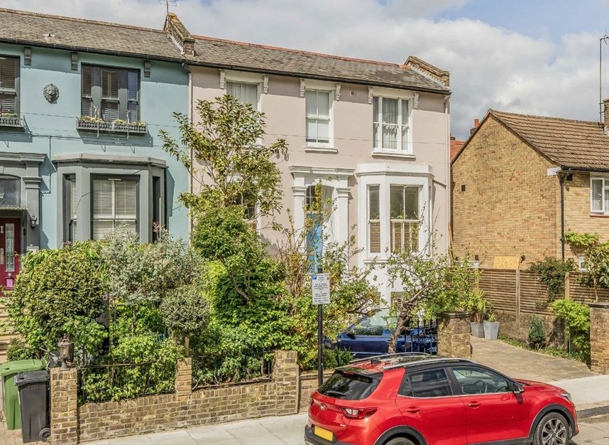 Properties for sale in Chancellors Road - W6 9RS view8