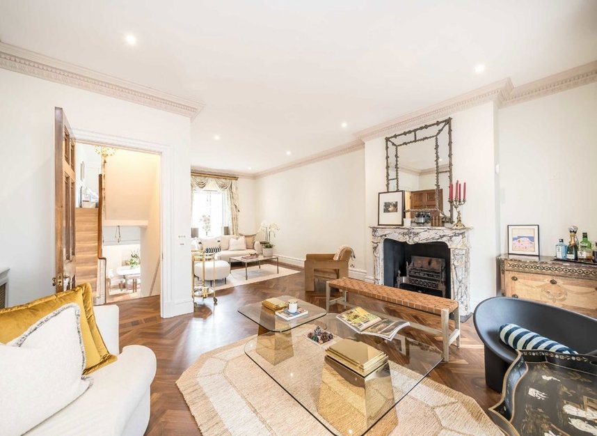 Properties for sale in Chapel Street - SW1X 7BY view3