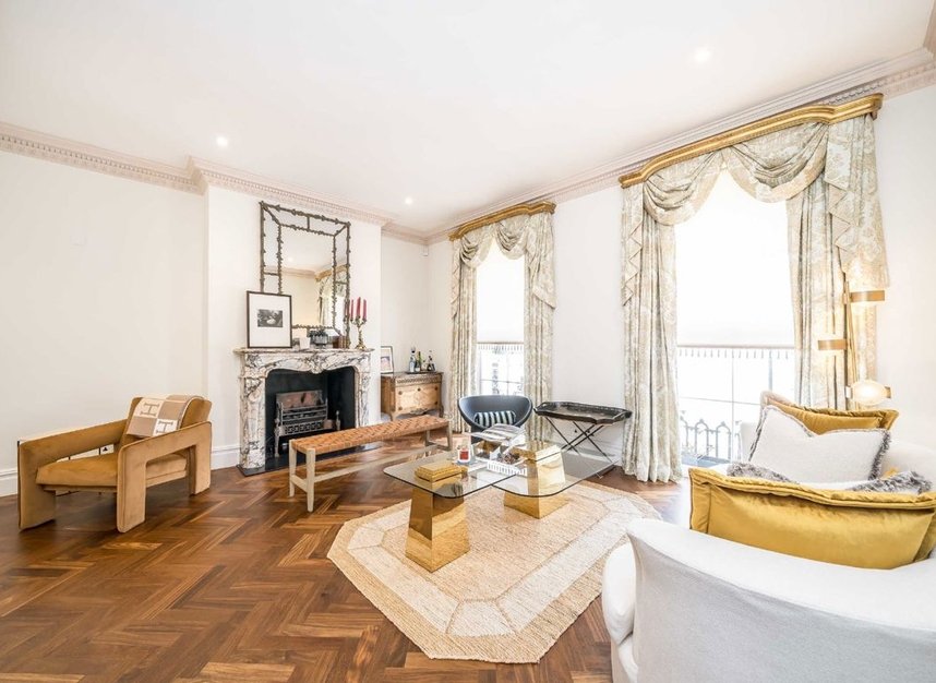 Properties for sale in Chapel Street - SW1X 7BY view2