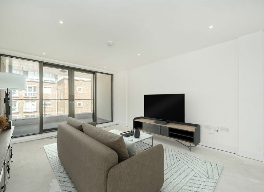 Properties for sale in Chatfield Road - SW11 3UL view1