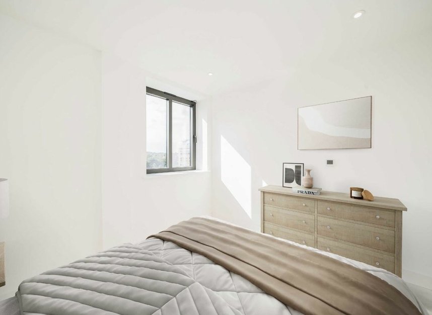 Properties for sale in Chatfield Road - SW11 3UL view7