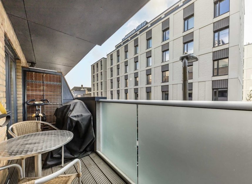 Flat for sale in Chatfield Road, London, SW11 (Ref 215001) Dexters
