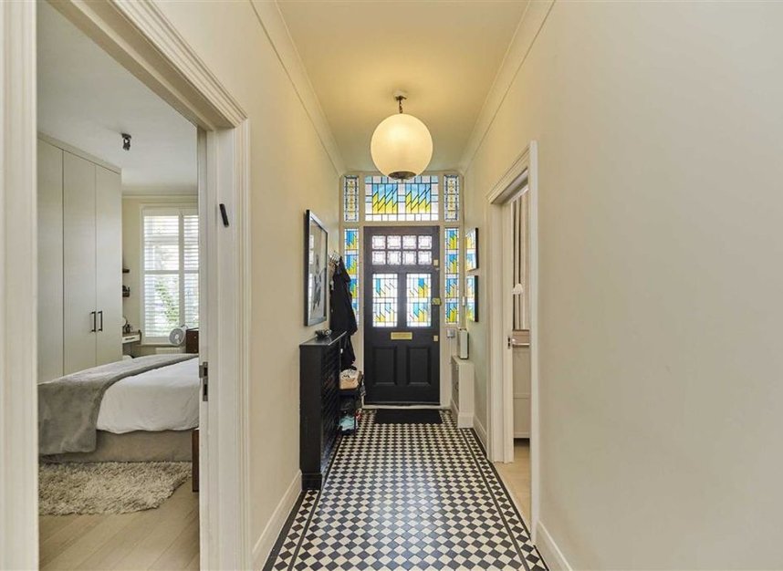 Flat for sale in Chatsworth Road, London, NW2 (Ref 225886) Dexters