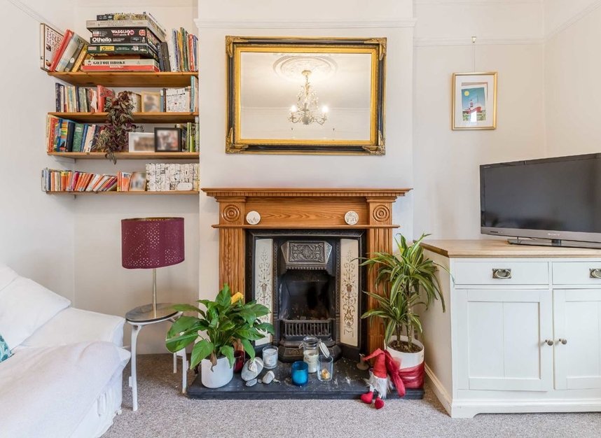House for sale in Chertsey Street, London, SW17 (Ref 219340) Dexters