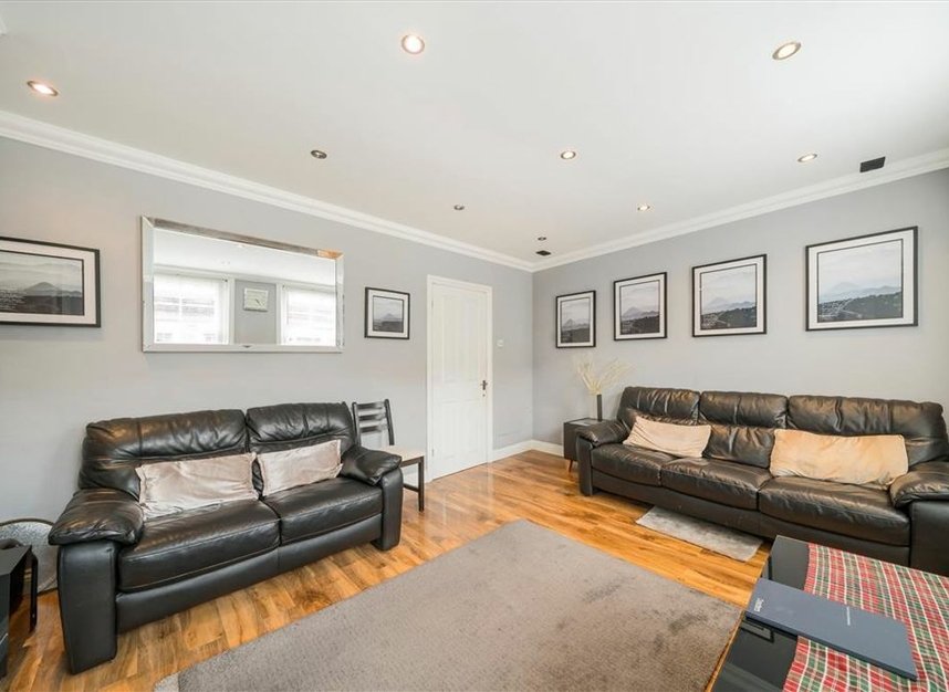 Properties for sale in Cheshire Street - E2 6ED view3