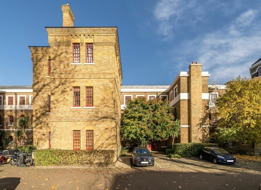 Properties for sale in Chevy Road - UB2 4UW view10