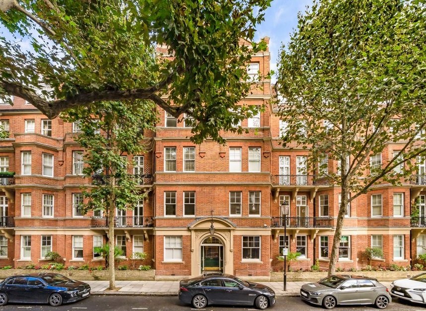 Properties sold in Cheyne Court - SW3 5TR view1