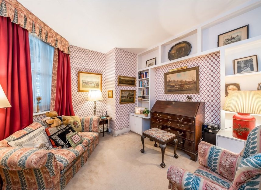 Properties sold in Cheyne Court - SW3 5TR view6