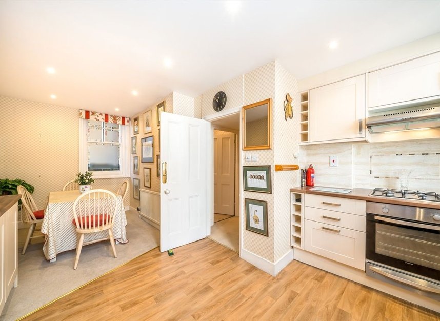 Properties sold in Cheyne Court - SW3 5TR view9