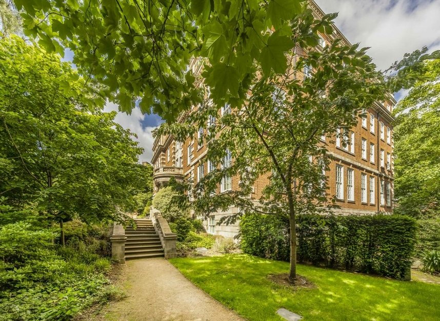 Properties sold in Cholmeley Park - N6 5AD view8