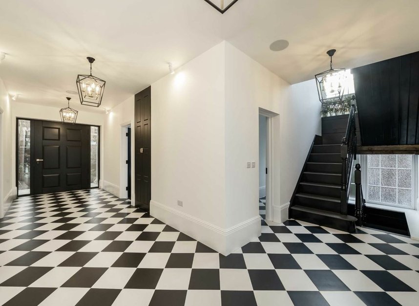 Properties sold in Church Path - N12 8RH view9