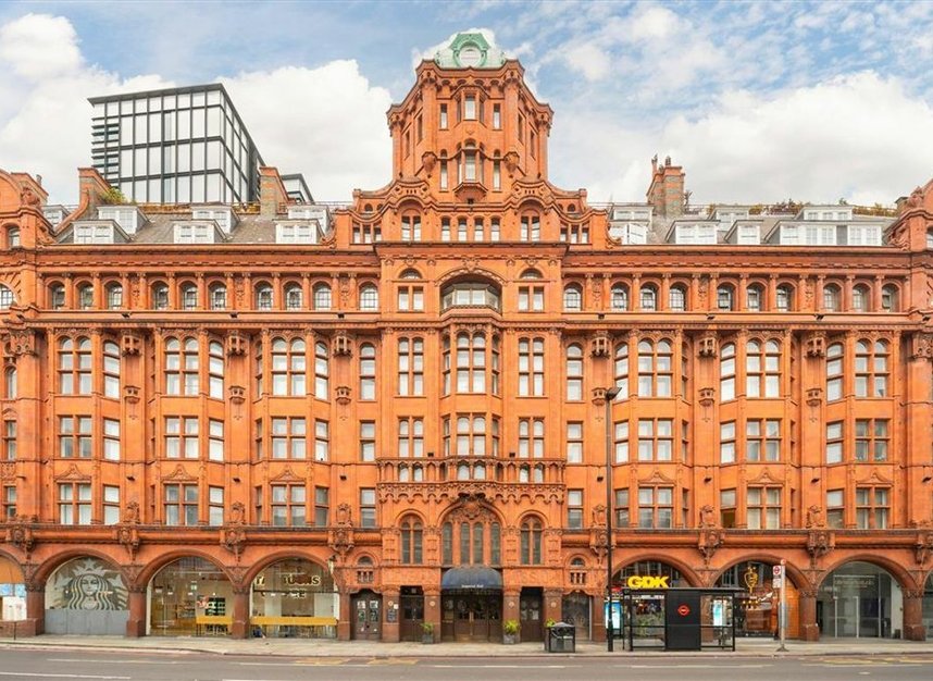 Properties for sale in City Road - EC1V 2NR view1