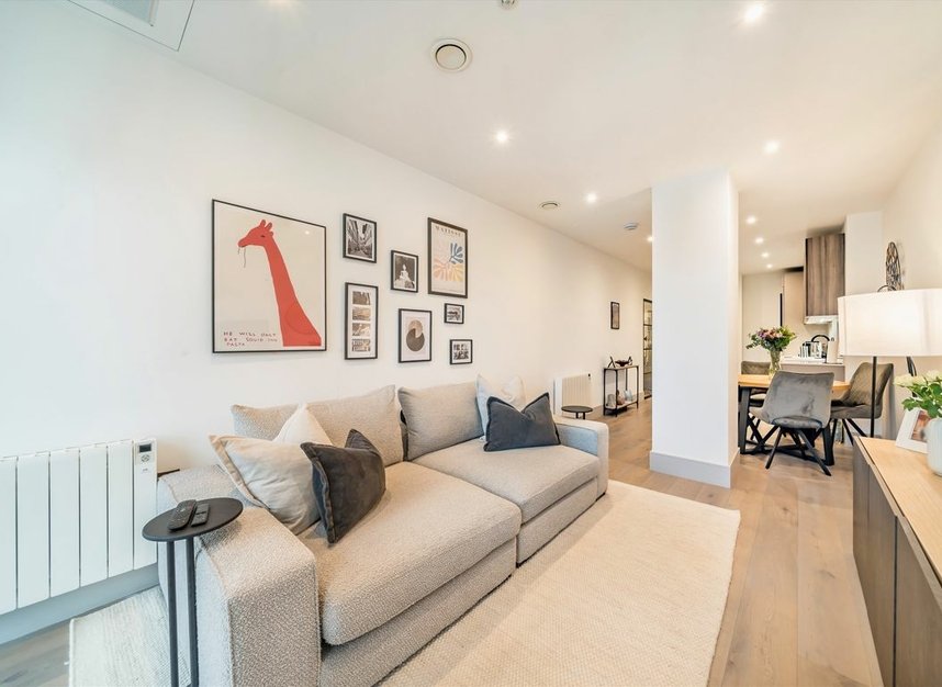 Flat for sale in Clapham Road, London, SW9 (Ref 265443) | Dexters