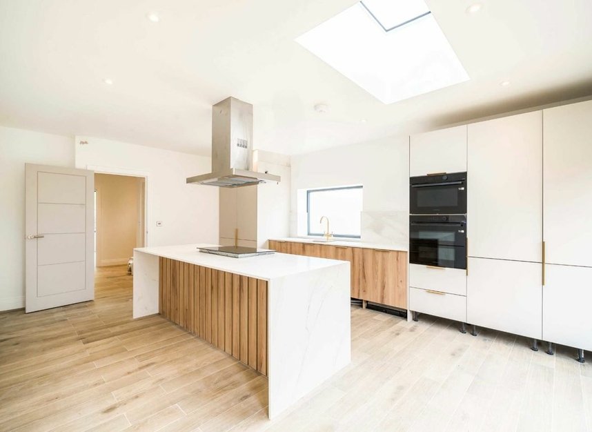 Properties for sale in Claremont Road - W13 0DQ view2