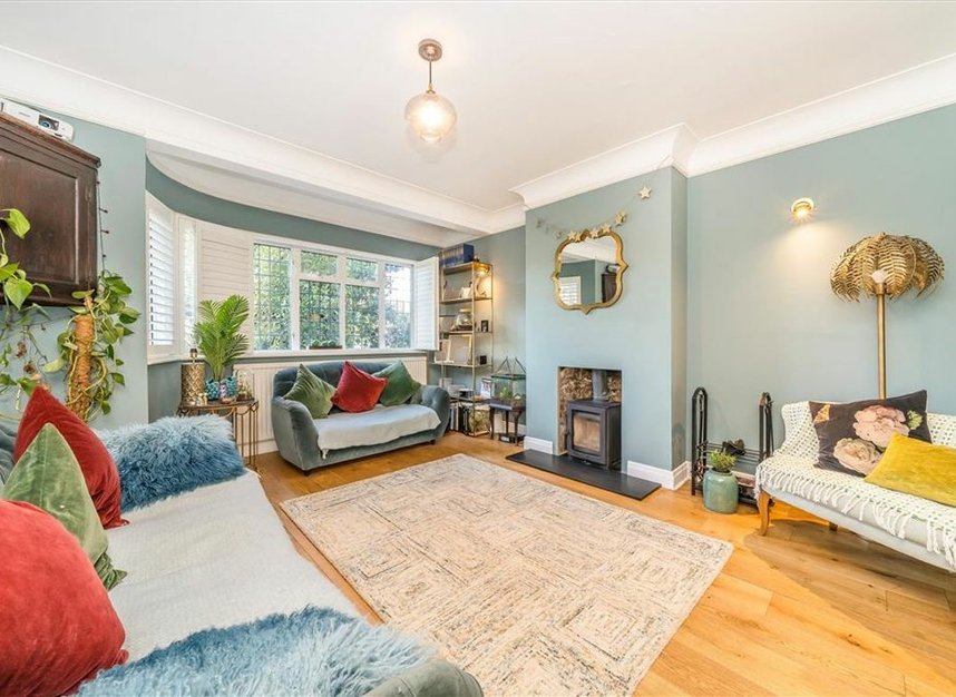 Properties for sale in Clarence Avenue - SW4 8LA view5