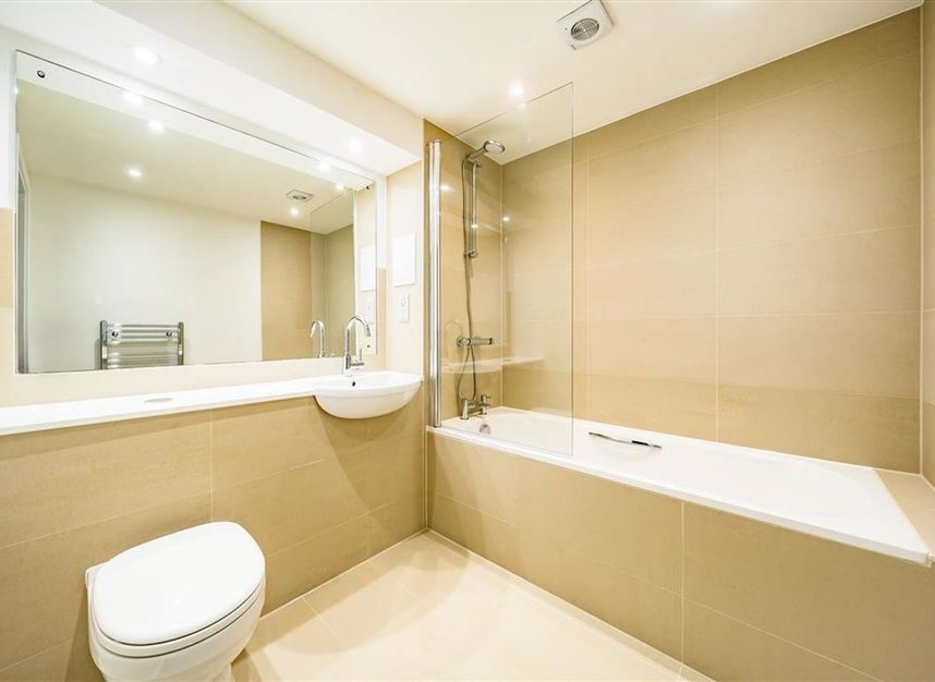 Properties for sale in Clarence Avenue - SW4 8DL view6