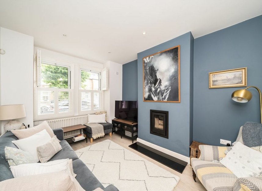 House - terraced for sale in Clarence Road, London, SW19 (Ref
