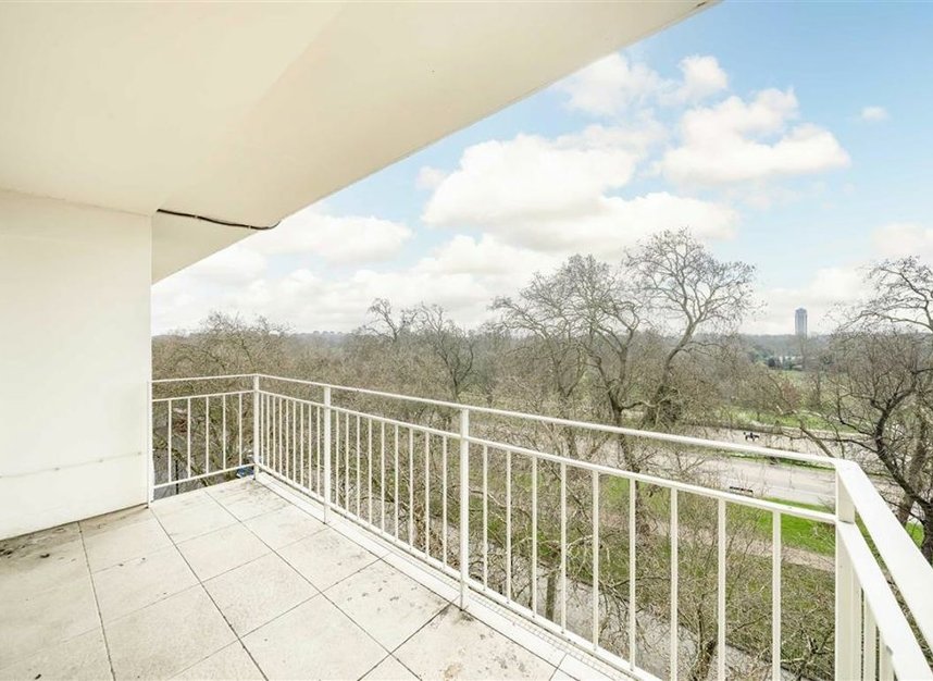 Properties for sale in Clarendon Place - W2 2NT view7