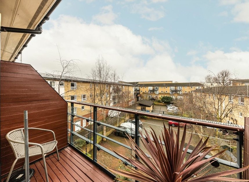 Properties for sale in Clephane Road - N1 2FT view4