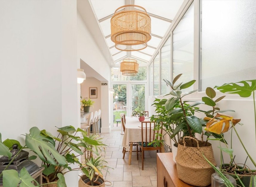 Properties for sale in Clifden Road - E5 0LL view3