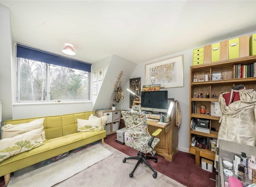 Properties sold in Clifford Avenue - BR7 5DY view8