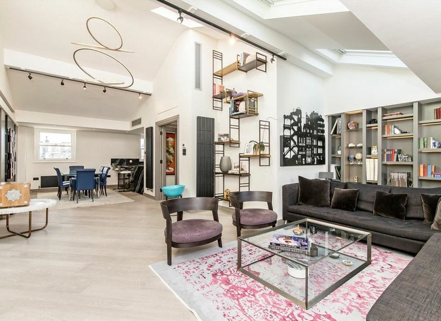 Properties sold in Clifton Gardens - W9 1DT view2