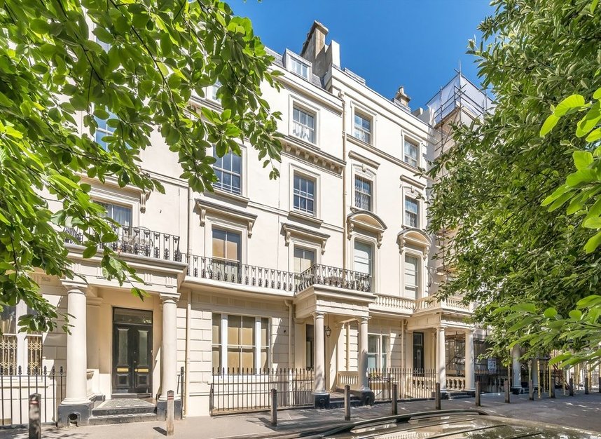 Properties sold in Clifton Gardens - W9 1DT view1