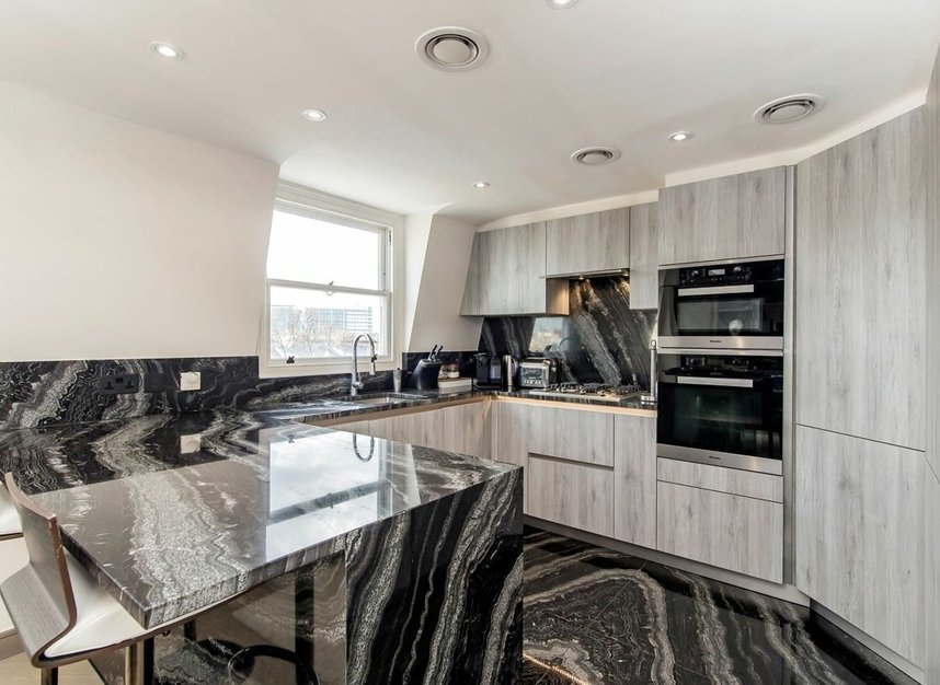 Properties sold in Clifton Gardens - W9 1DT view6