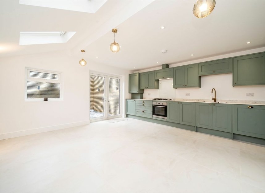 Properties sold in Cobbold Road - W12 9LA view3