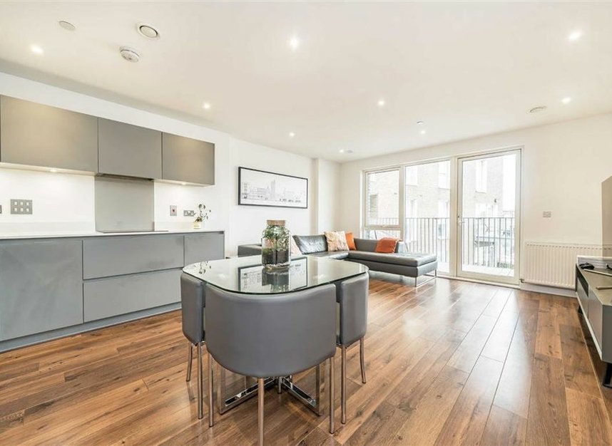 Properties for sale in Cofferdam Way - SE8 3GQ view1