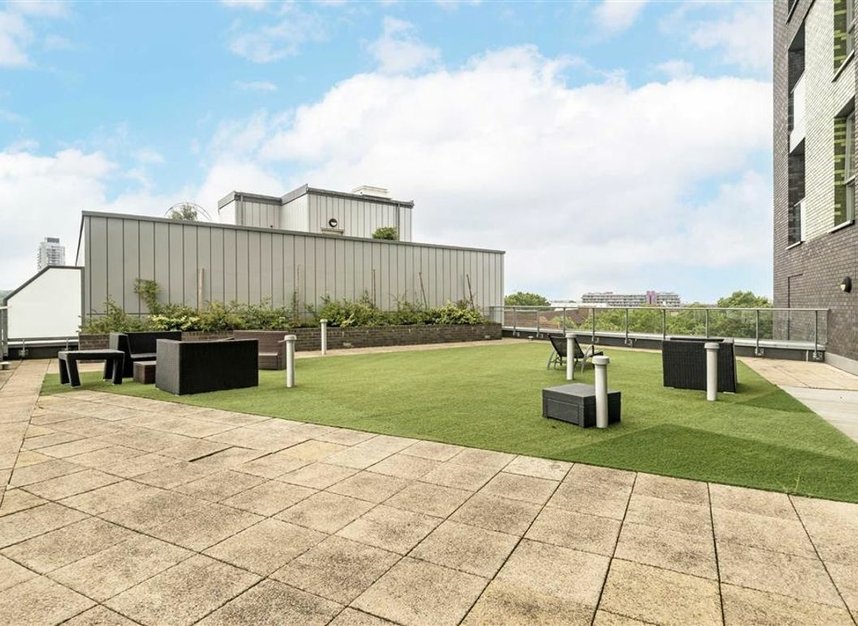 Properties for sale in Cofferdam Way - SE8 3GQ view8