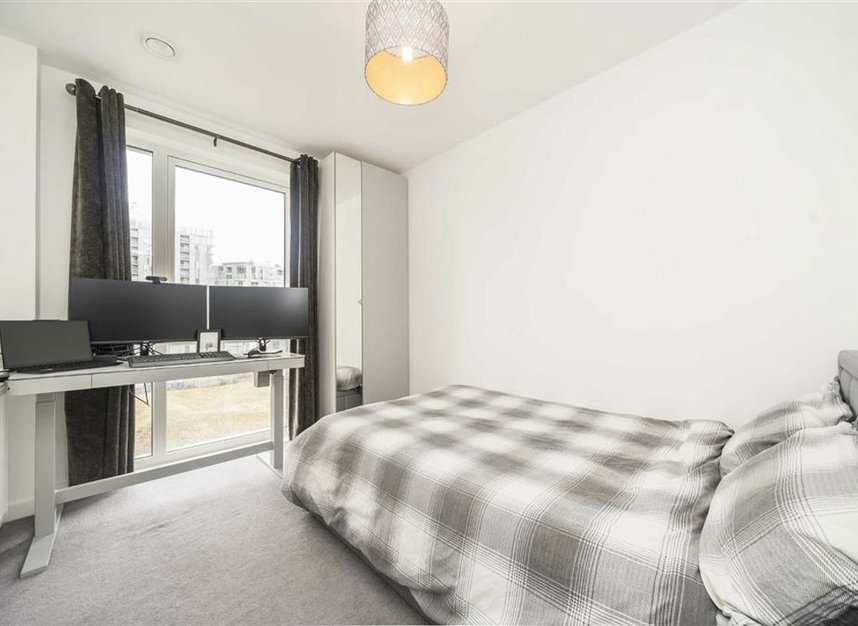 Properties for sale in Cofferdam Way - SE8 3GQ view7