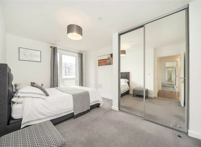 Properties for sale in Cofferdam Way - SE8 3GQ view5