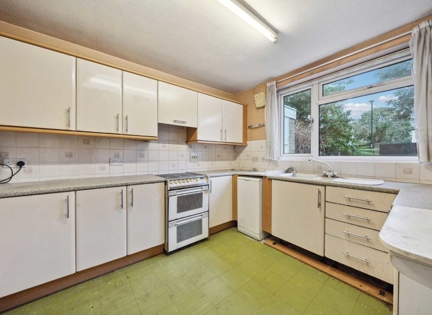 House terraced for sale in Cole Road, Twickenham, TW1 (Ref 212308