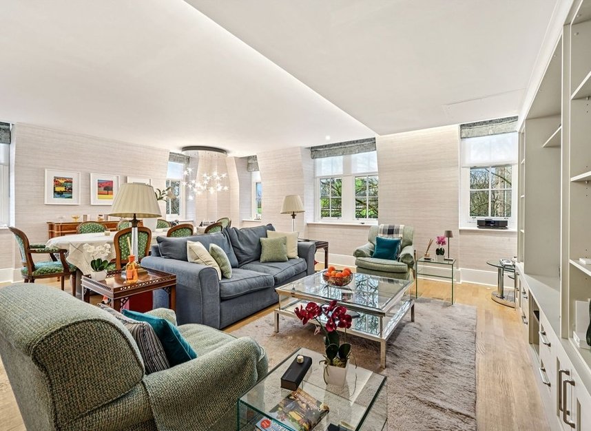 Properties for sale in Coleridge Gardens - SW10 0RR view1